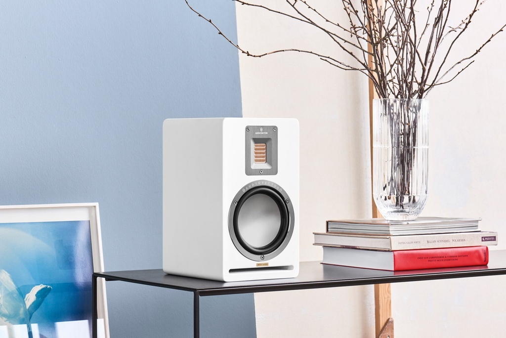 [AVQR1SE] Audiovector QR 1 SE Standmount Speaker